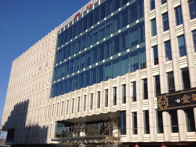 邢台附近履带吊租赁费用